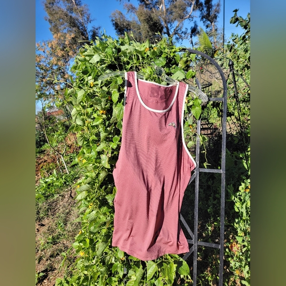 Tracksmith Tank Maroon White Trim Runner Gym Workout Athletic Large - Picture 2 of 5